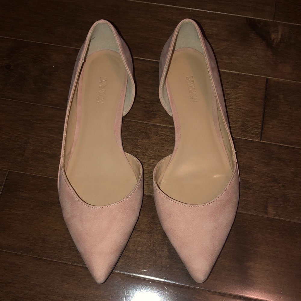 Suede nude flats